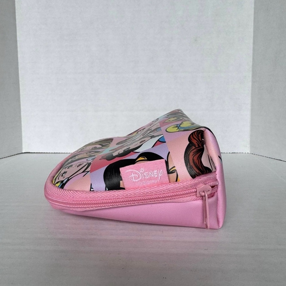Mad Beauty Disney Princess Cosmetic Bag Pink Makeup Travel Jasmine Cinderella - Picture 2 of 7